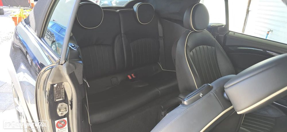 MINI Cabrio Cooper - 26