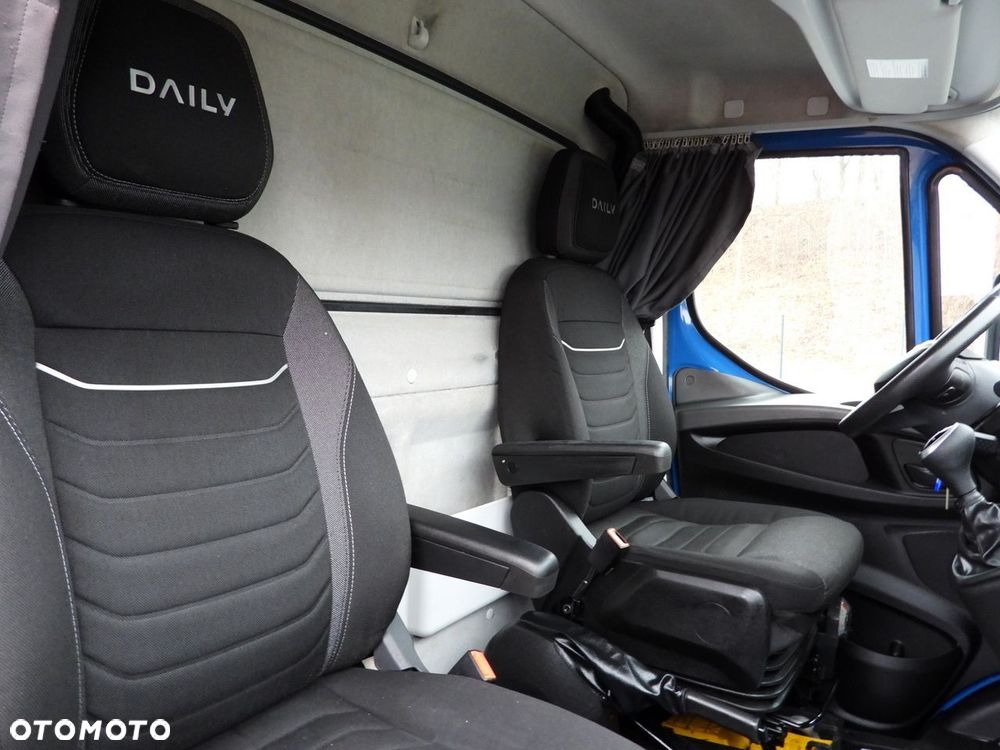 Iveco DAILY 35S21 PLANDEKA 10 PALET WEBASTO TEMPOMAT NAWIGACJA LEDY AUTOMAT HI-MATIC KLIMATYZACJA  210KM - 39