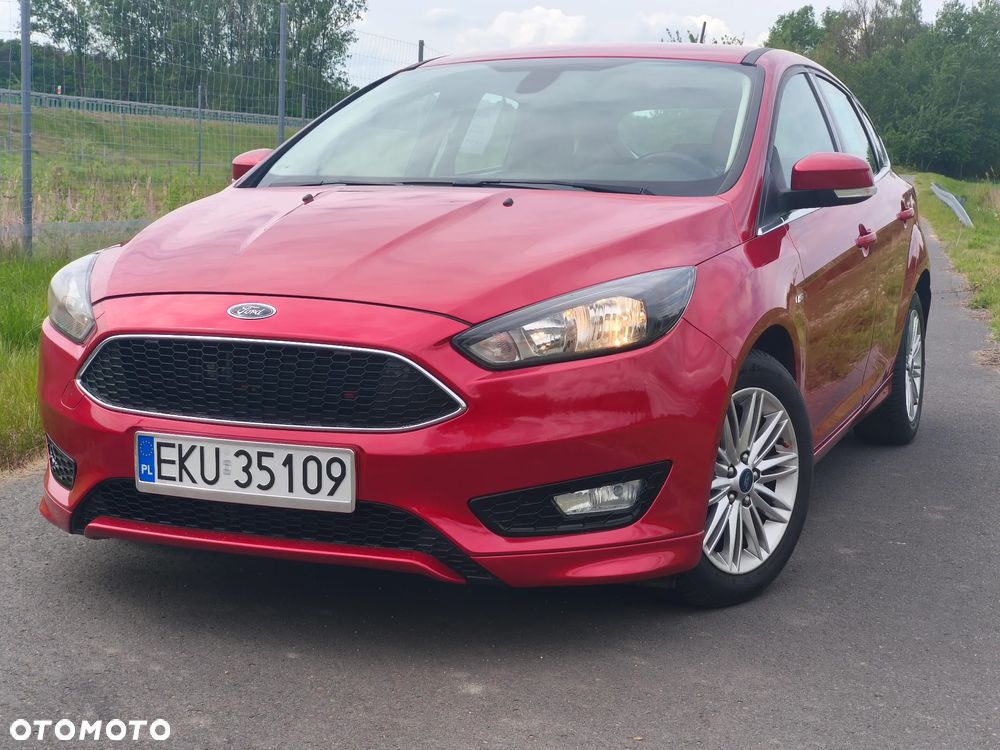 Ford Focus 1.5 EcoBlue Start-Stopp-System ST-LINE DESIGN - 1