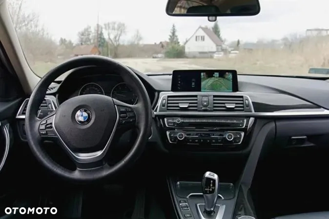 BMW Seria 3 320d Luxury Line - 10