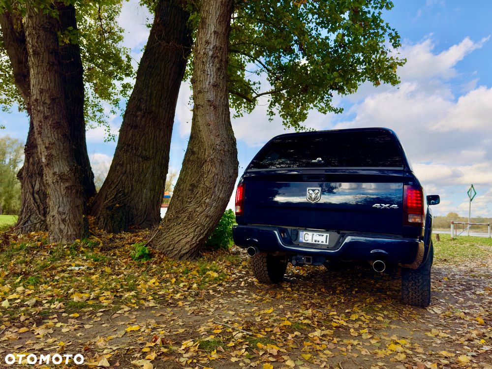 Dodge RAM 5.7 4x4 - 25