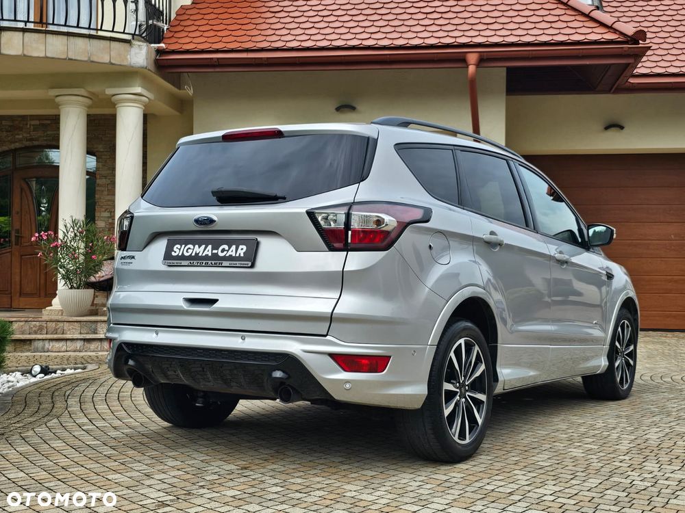 Ford Kuga 2.0 TDCi 4x4 ST-Line - 28
