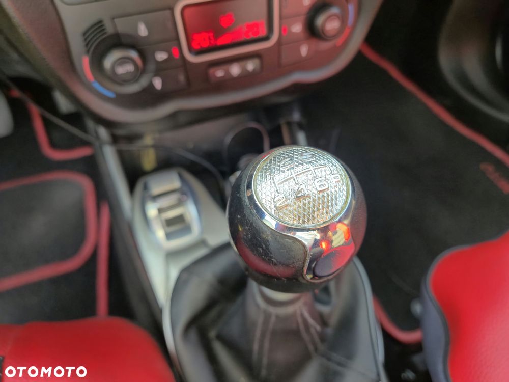Alfa Romeo Mito 1.4 16V Turismo - 13