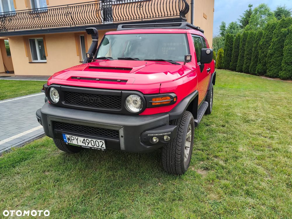 Toyota FJ - 3
