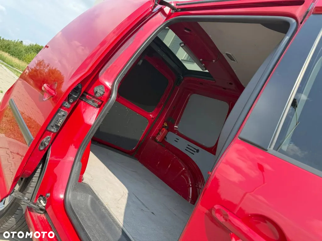 Volkswagen Caddy - 10