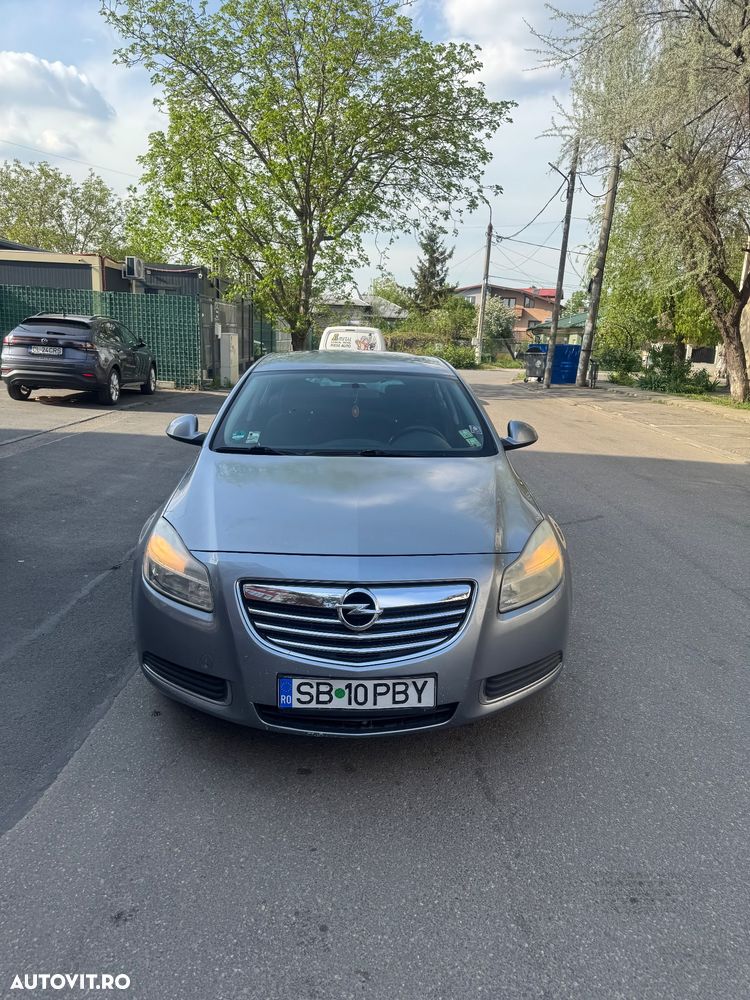 Opel Insignia 2.0 CDTI - 8