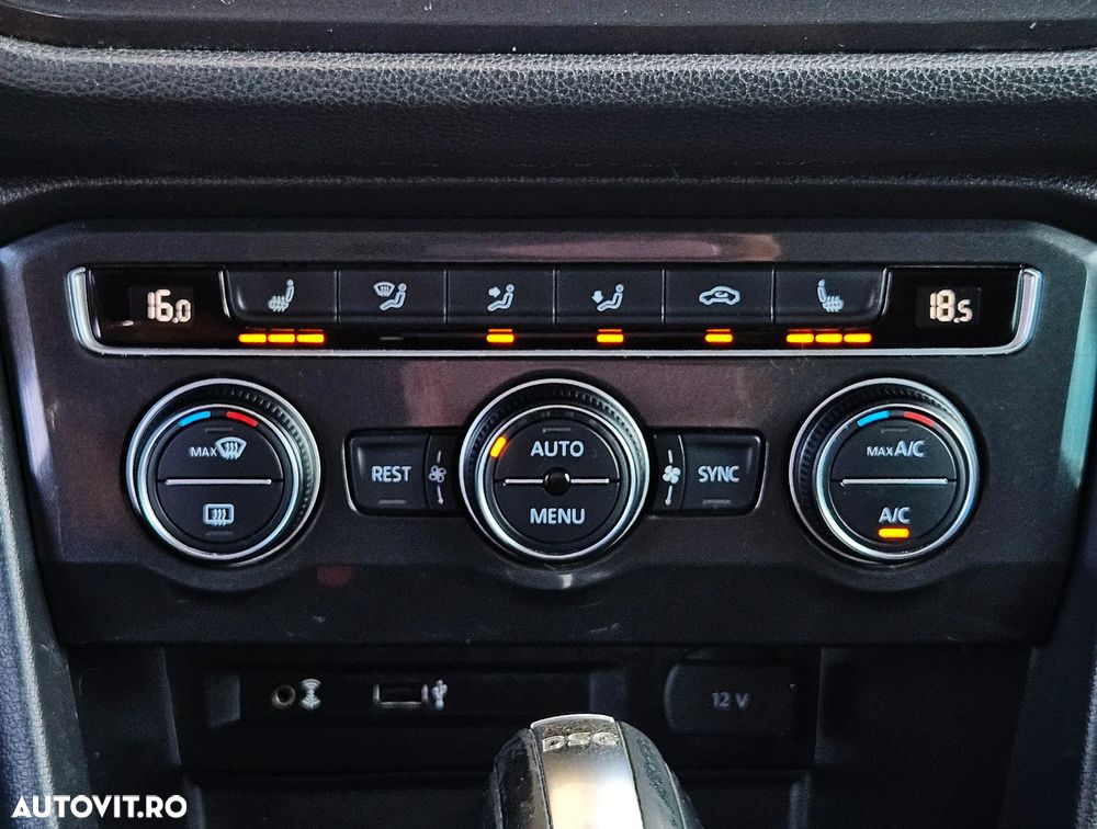Volkswagen Tiguan - 22