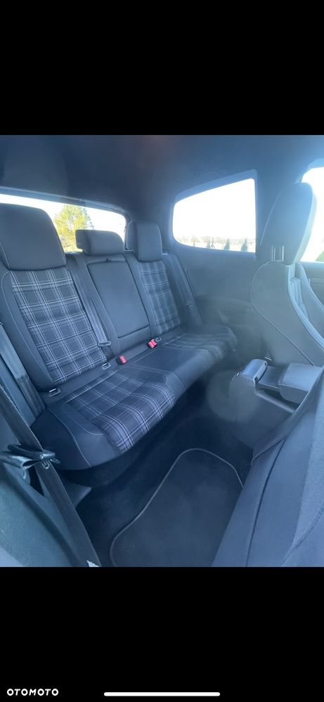 Volkswagen Golf 2.0 TDI GTD DSG - 13