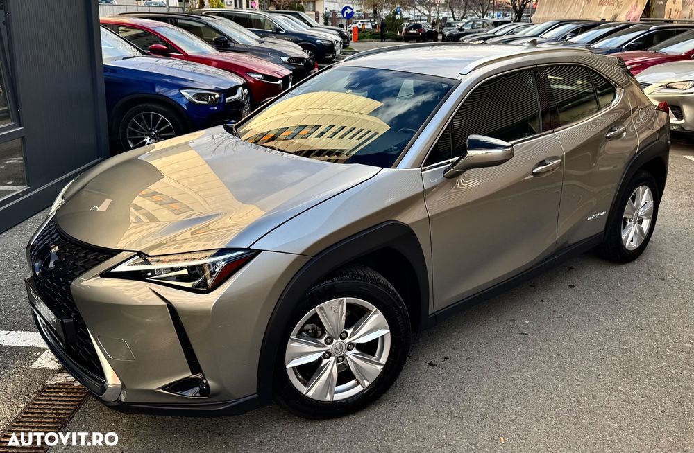 Lexus UX 250h Amazing Edition - 1