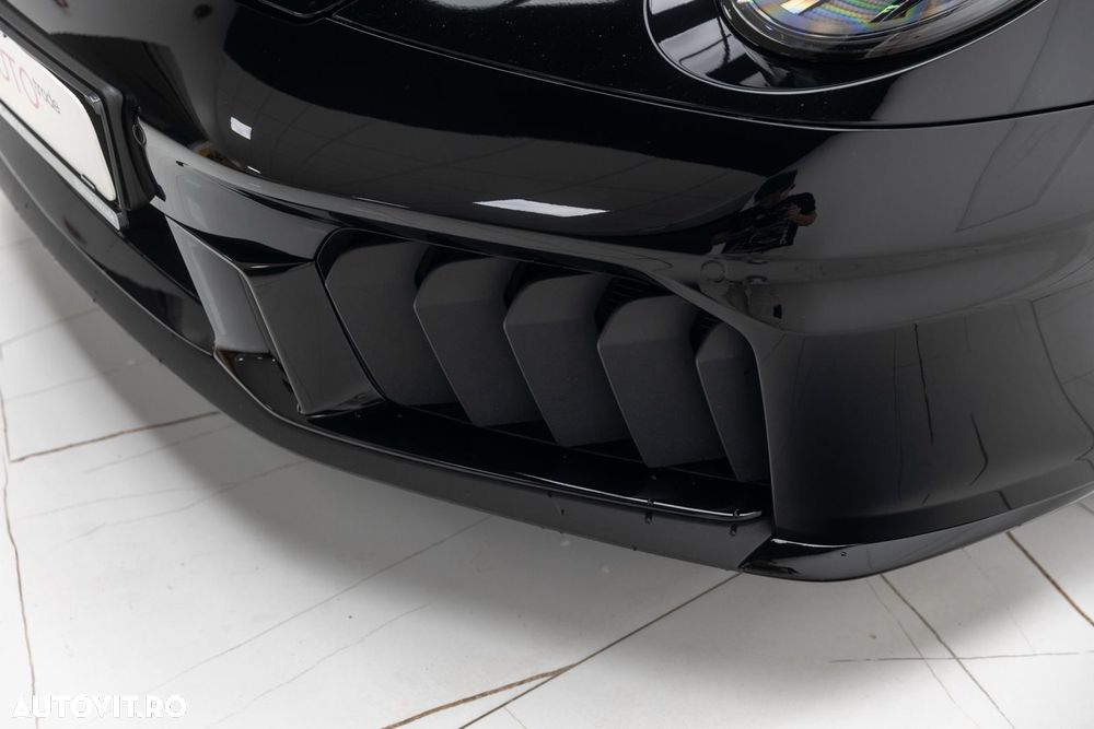 Porsche 992 - 24