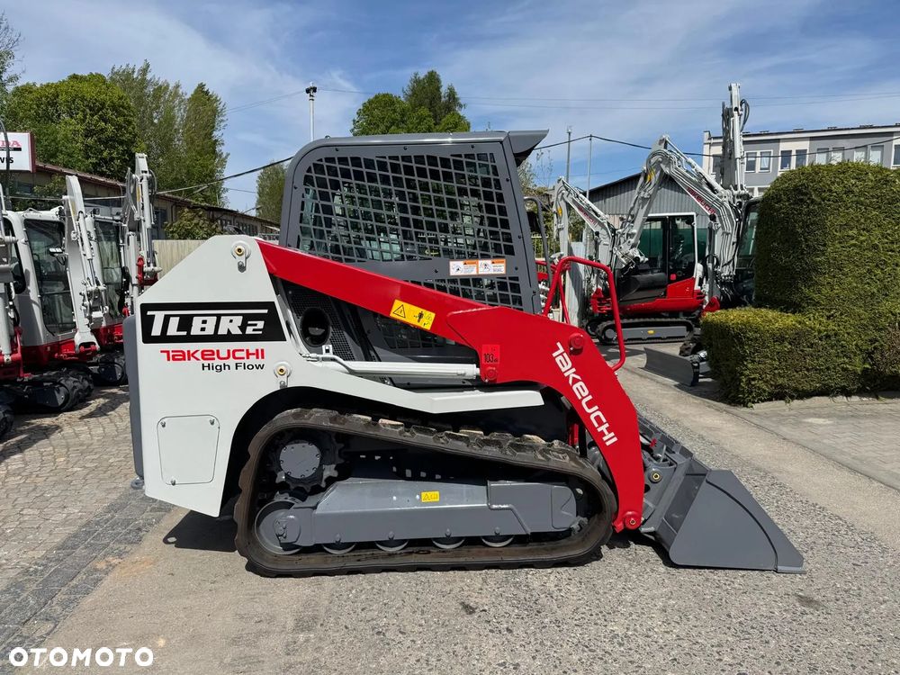 Takeuchi TL8R2 High Flow - 4