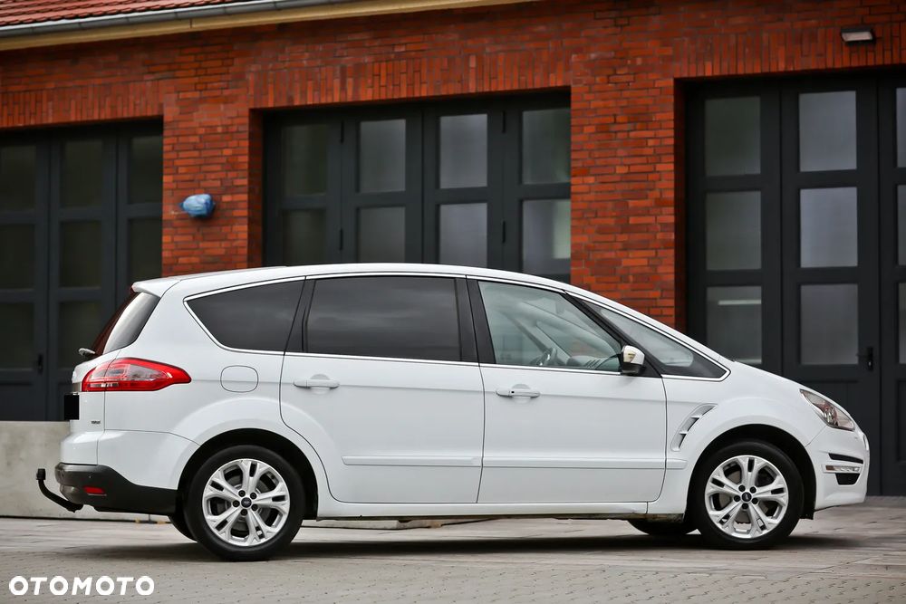 Ford S-Max 2.0 TDCi DPF Titanium X - 16