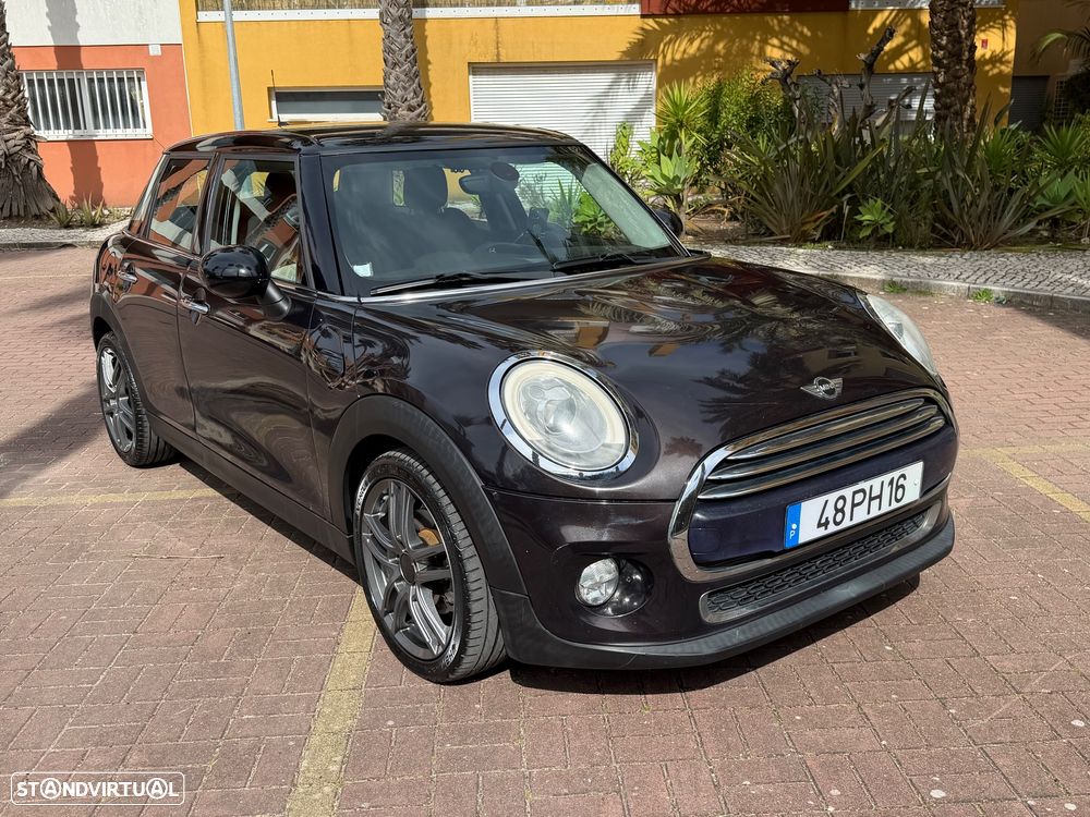 MINI 5 Portas Cooper D - 2