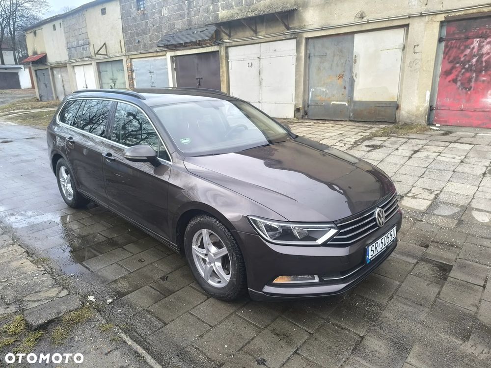 Volkswagen Passat 1.6 TDI (BlueMotion Technology) DSG Comfortline - 1