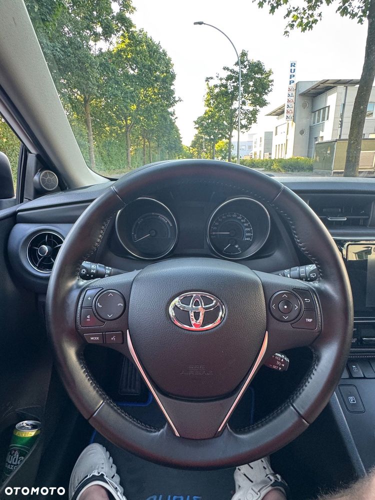 Toyota Auris 1.8 HSD Luna - 9