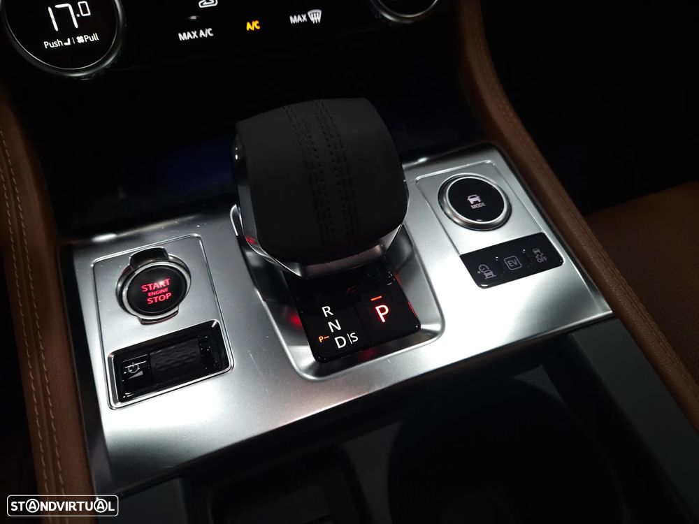 Jaguar F-Pace 2.0 P400e AWD R-Dynamic SE - 34