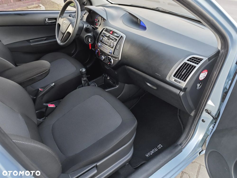 Hyundai i20 1.25 Classic + - 18