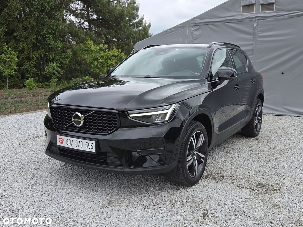 Volvo XC 40 T2 Plus Dark - 22