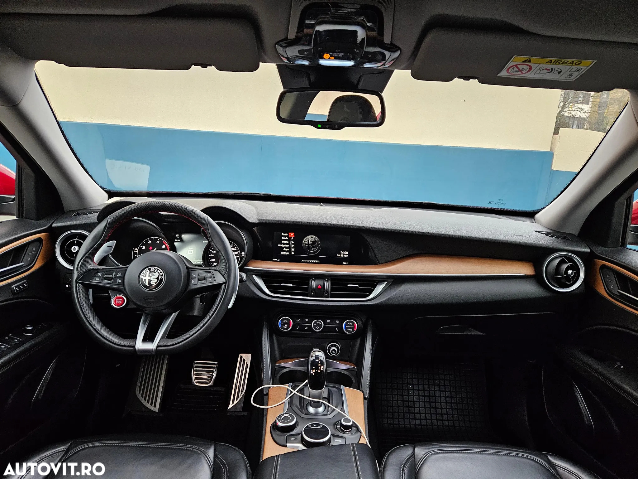 Alfa Romeo Stelvio - 8