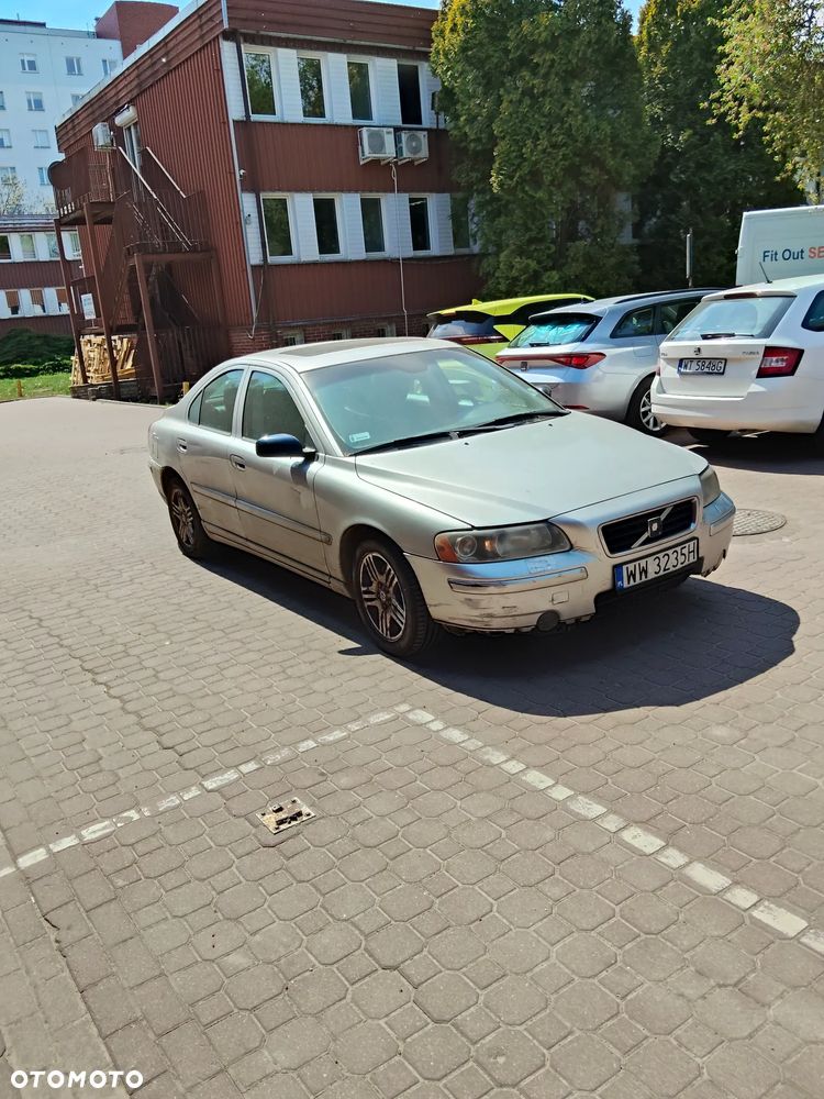 Volvo S60 - 1