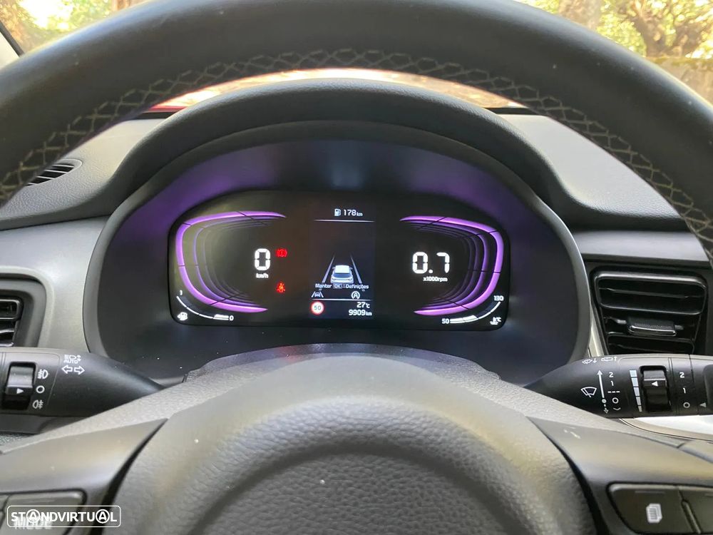 Kia Stonic 1.2 MPi Dynamic - 15