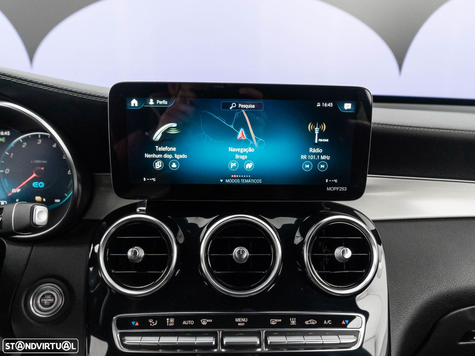 Mercedes-Benz GLC 300 de Coupé 4Matic - 36