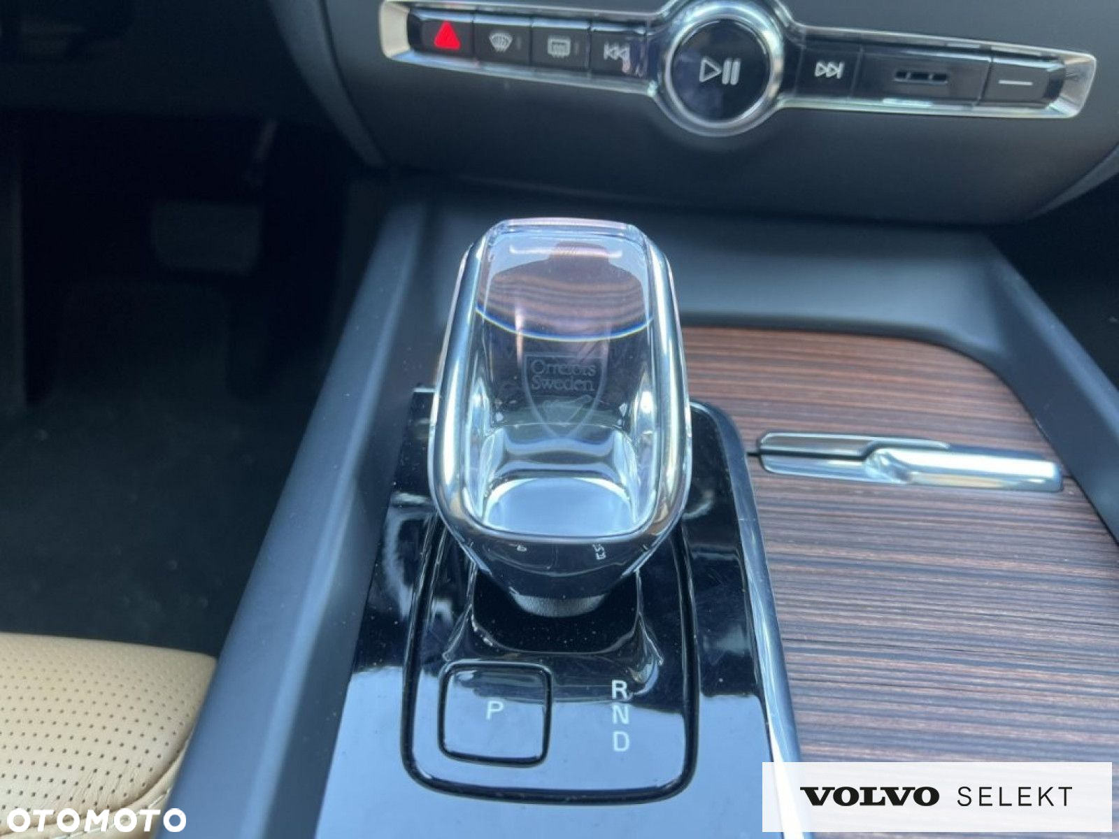Volvo V60 Cross Country - 17