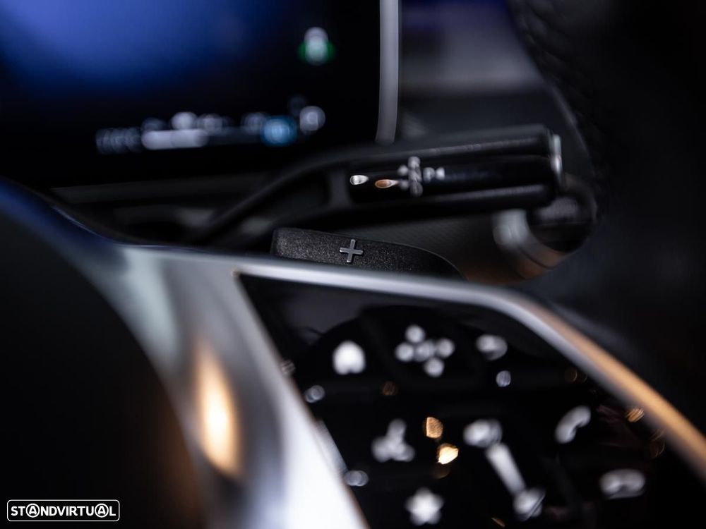 Mercedes-Benz C 300 e T 9G-TRONIC Avantgarde - 24