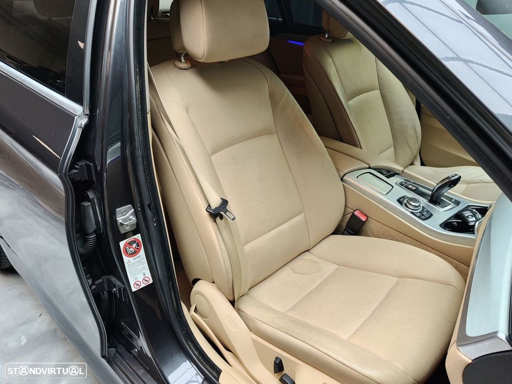 BMW 520 d Auto - 19