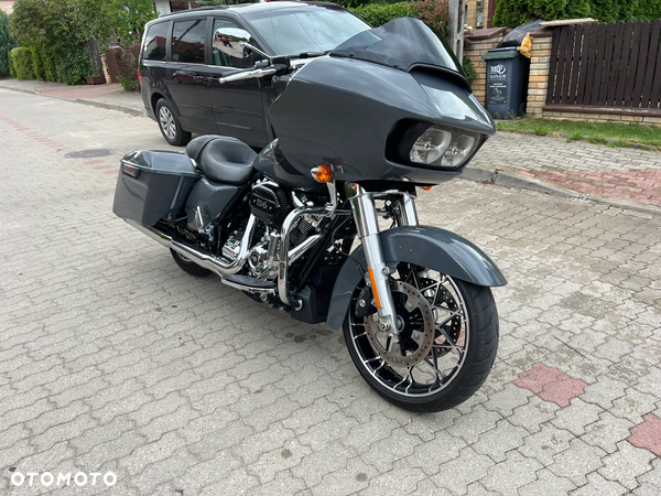 Harley-Davidson Touring Road Glide