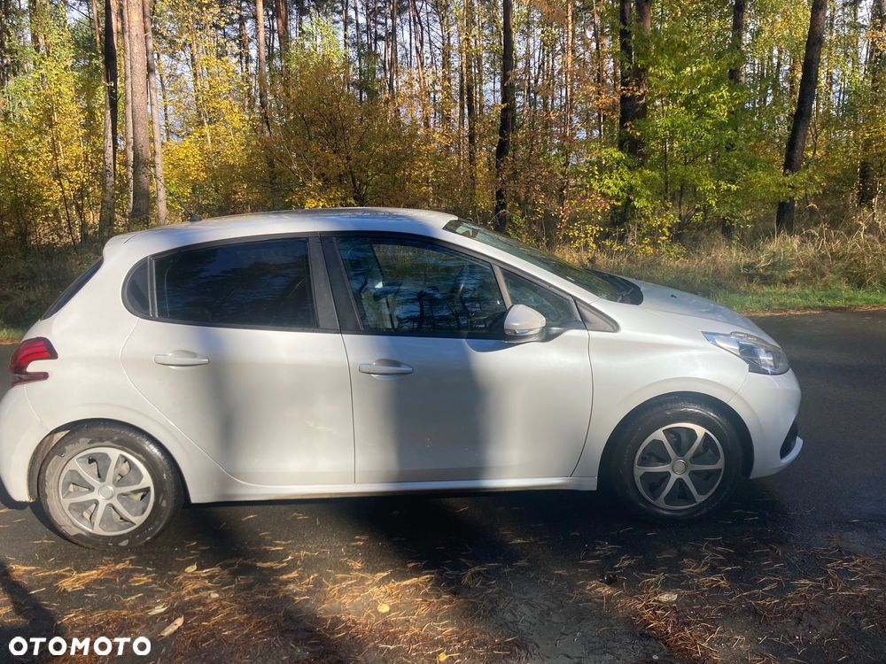 Peugeot 208 1.2 PureTech Active - 5