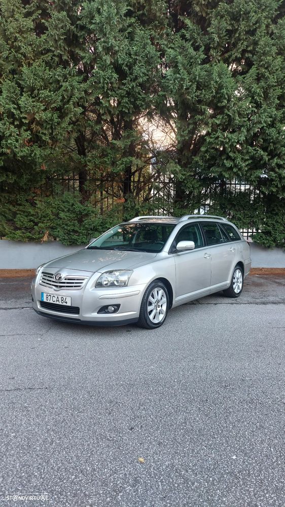 Toyota Avensis SW 2.0 D-4D Sol - 1