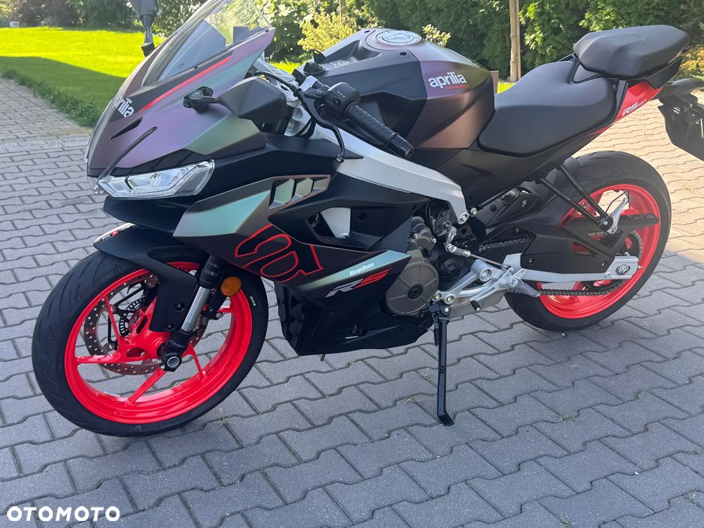 Aprilia RS - 12