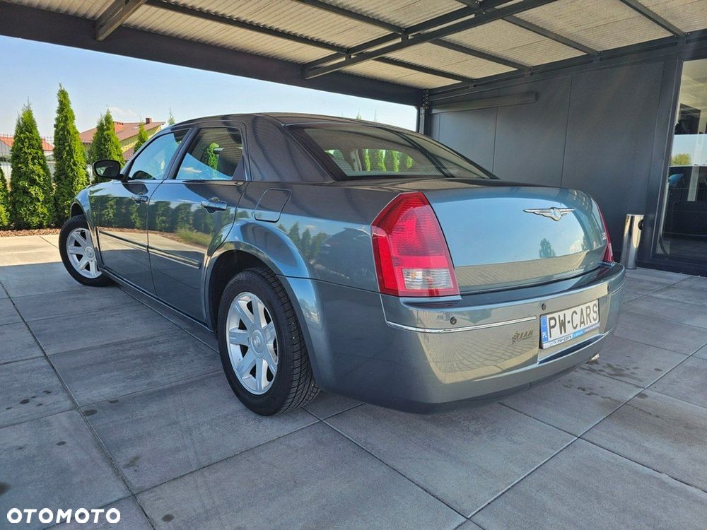 Chrysler 300C - 4