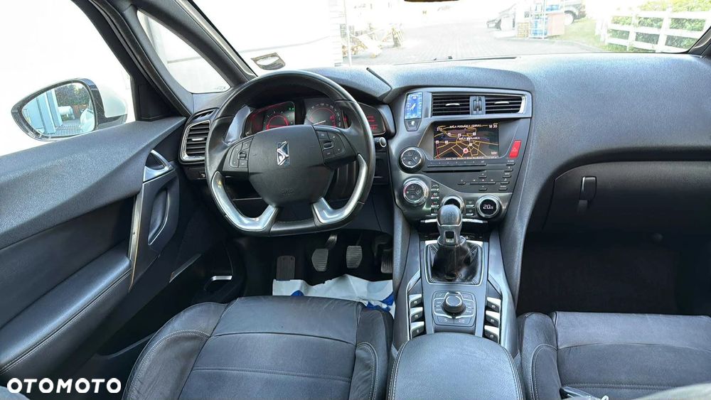 Citroën DS5 2.0 HDi SportChic - 6