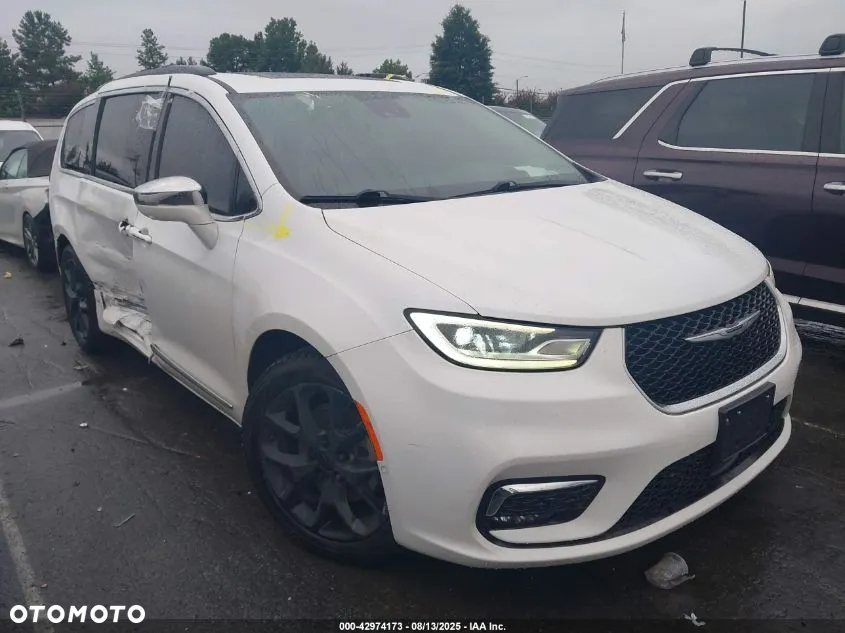 Chrysler Pacifica - 6