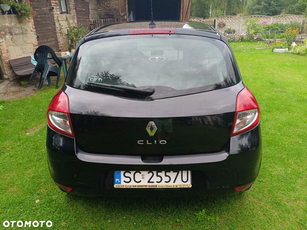 Renault Clio 1.2 16V 75 TomTom Edition - 5
