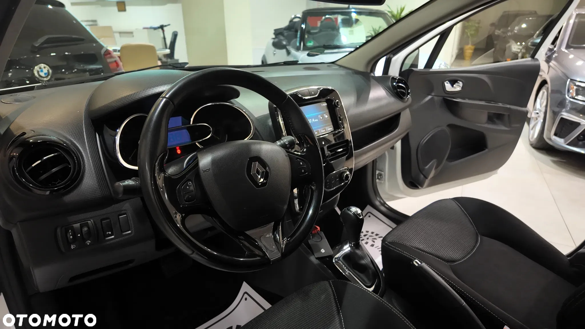 Renault Clio 1.2 TCe GT 120 EDC - 25
