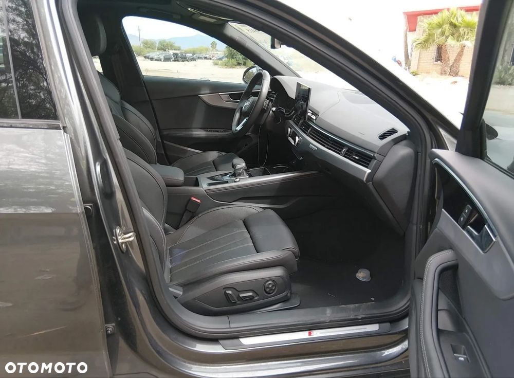 Audi A4 Limousine - 10
