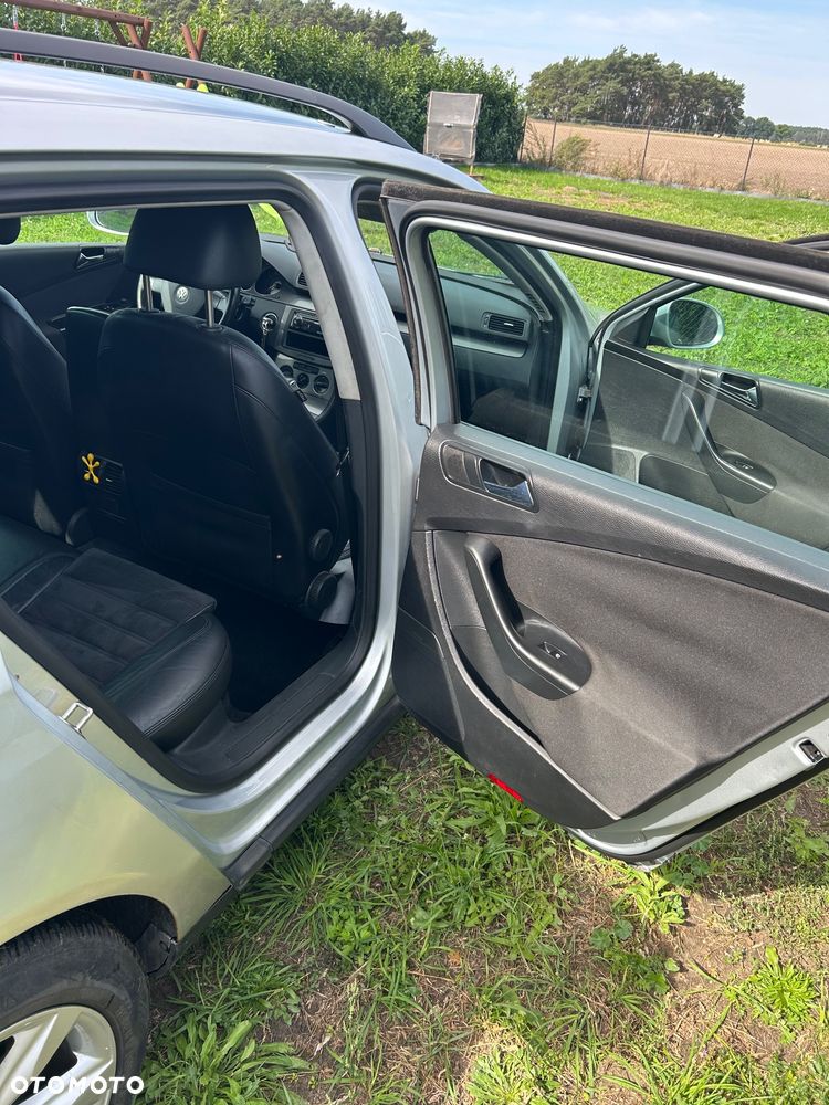 Volkswagen Passat 2.0 TDI Comfortline DSG - 12