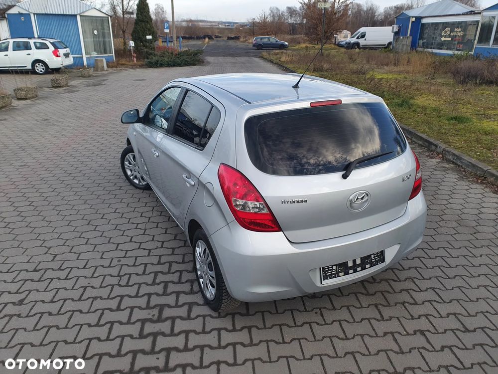 Hyundai i20 1.2 Edition Plus - 20