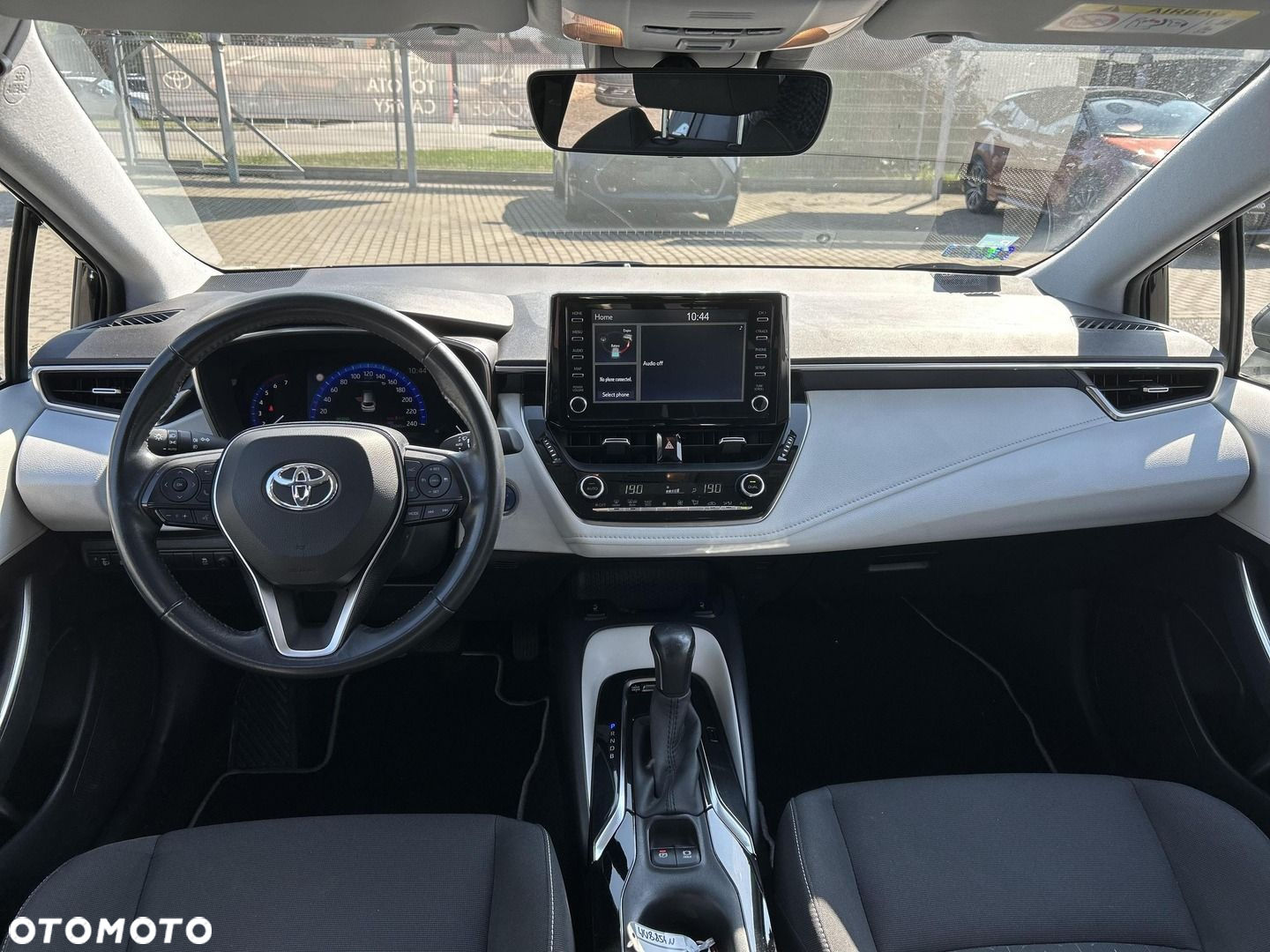 Toyota Corolla 1.8 Hybrid Comfort - 14