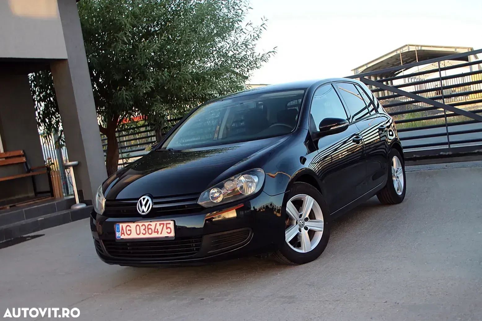 Volkswagen Golf 1.2 TSI Comfortline BlueMotion Technology - 1
