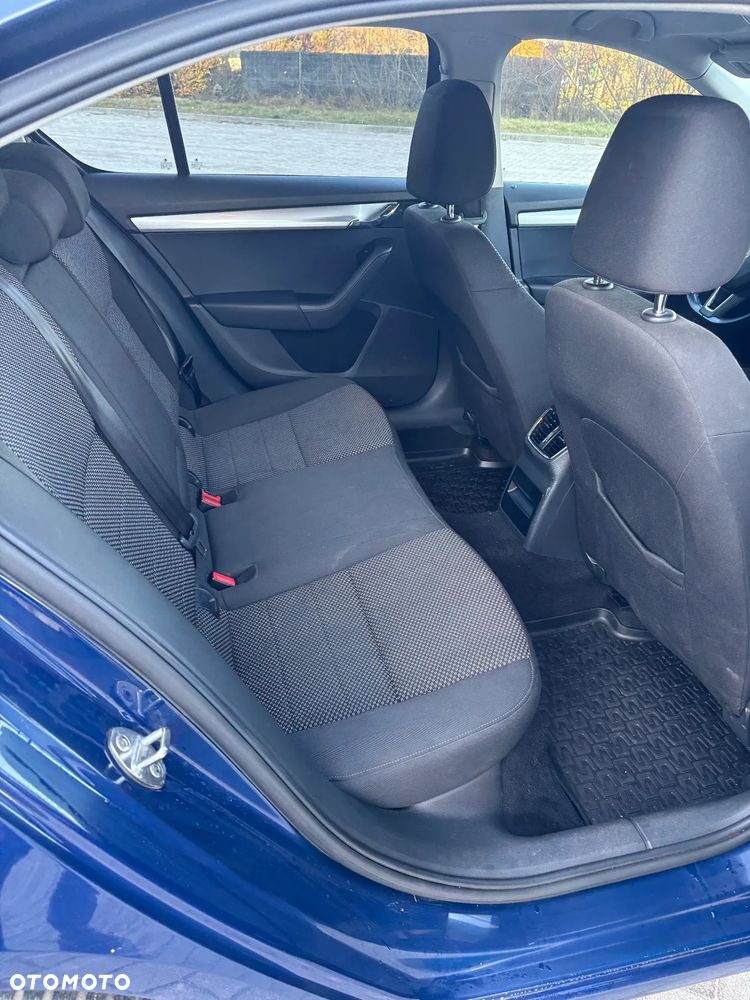 Skoda Octavia 1.6 TDI Active - 13