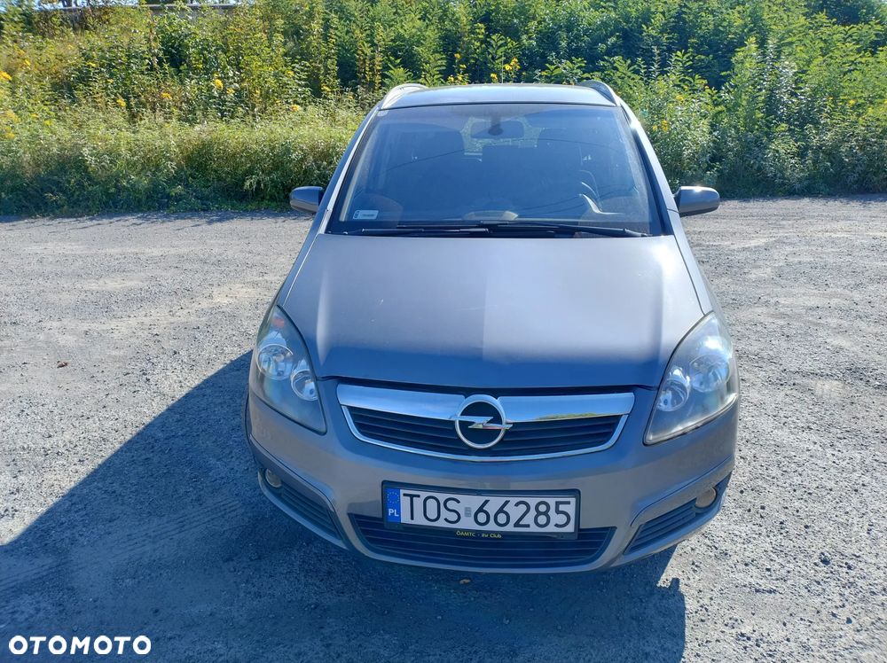 Opel Zafira 1.6 Elegance - 2