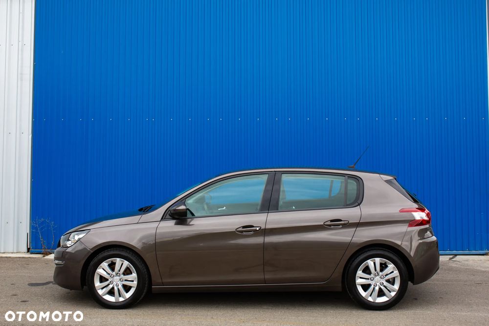 Peugeot 308 125 THP Allure - 5