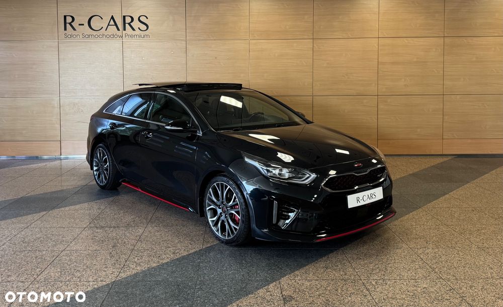 Kia ProCeed - 1