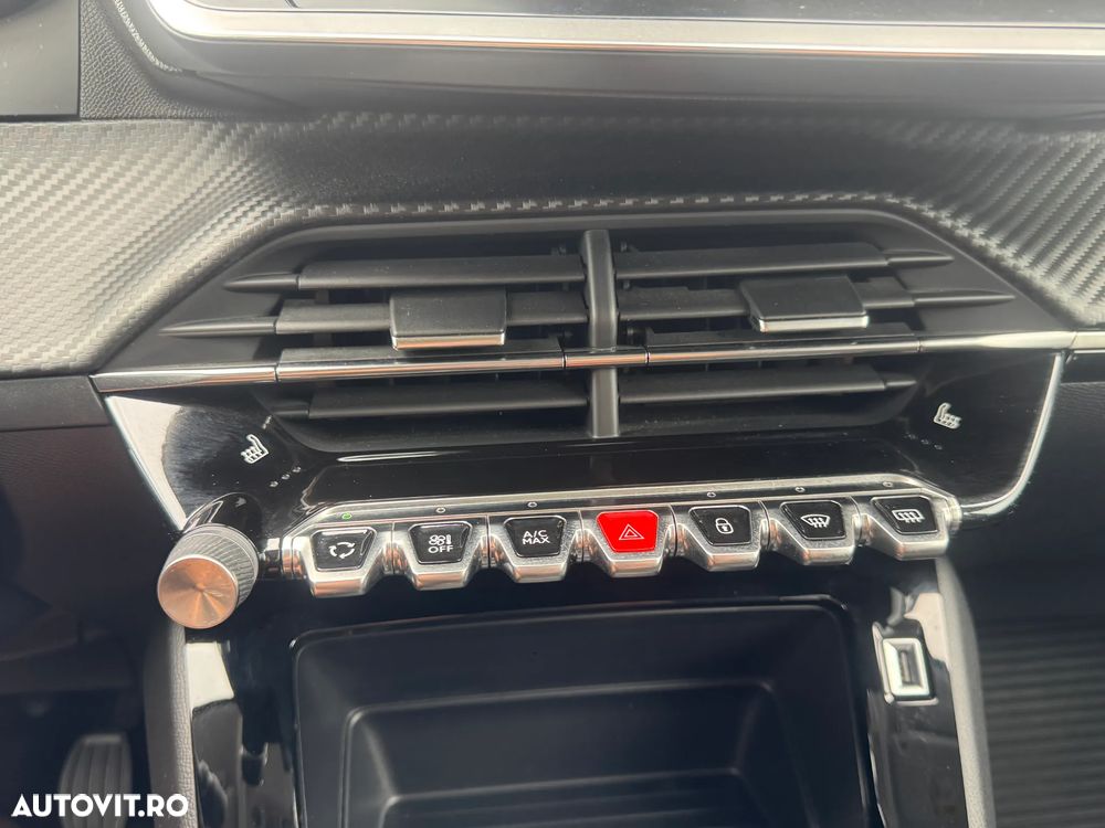 Peugeot 208 PureTech 75 Allure Pack - 23