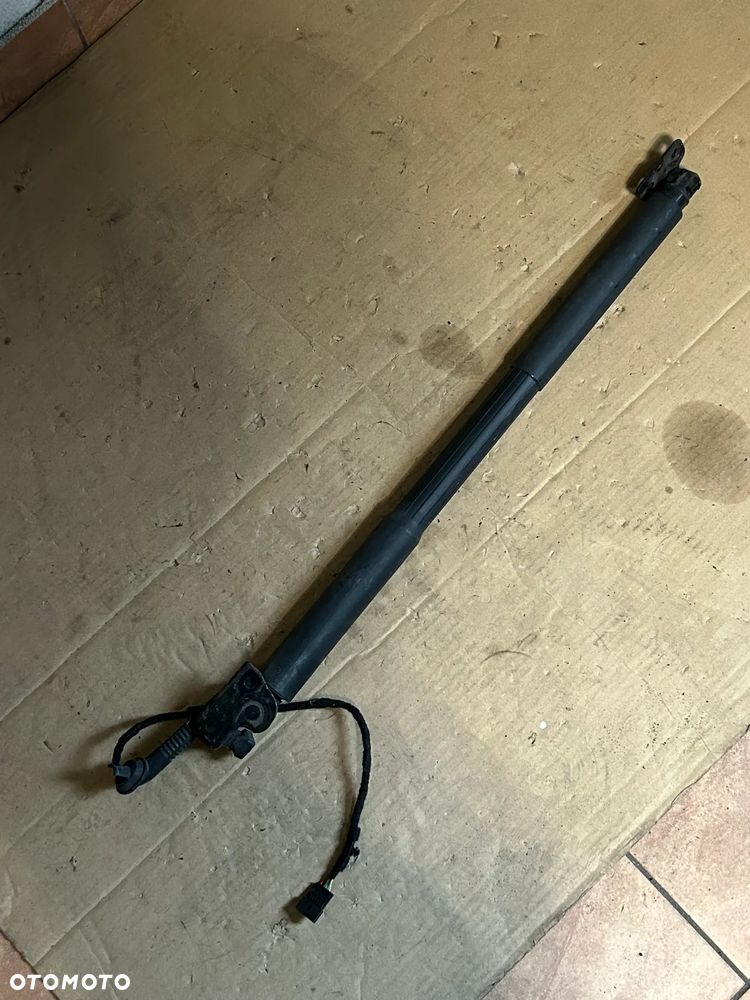 BMW F31 SIŁOWNIK KLAPY BAGAŻNIKA LEWY 7263155 - 1