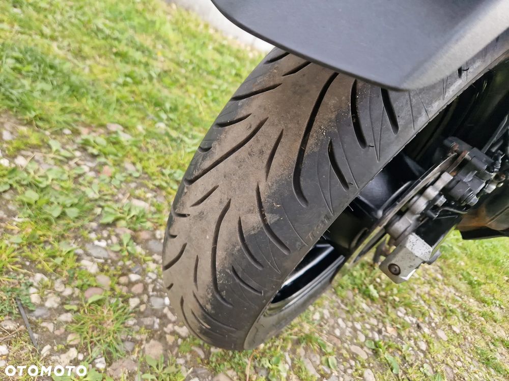 Suzuki V-STROM - 22